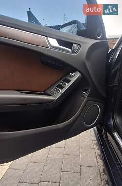 Седан Audi A4 2015 в 