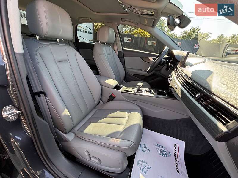 Седан Audi A4 2017 в Львове