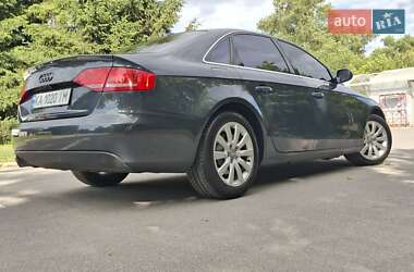 Седан Audi A4 2010 в 