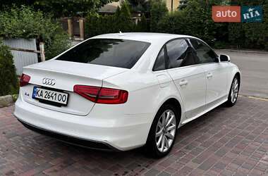 Седан Audi A4 2013 в 