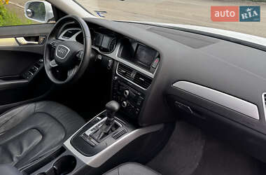 Седан Audi A4 2013 в 