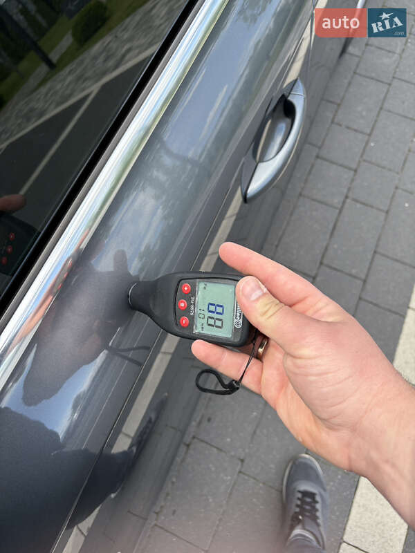 Универсал Audi A4 2015 в Мукачево фото 59 Универсал Audi A4 2015 в Мукачево