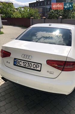 Седан Audi A4 2012 в 