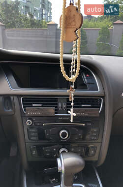 Седан Audi A4 2012 в 