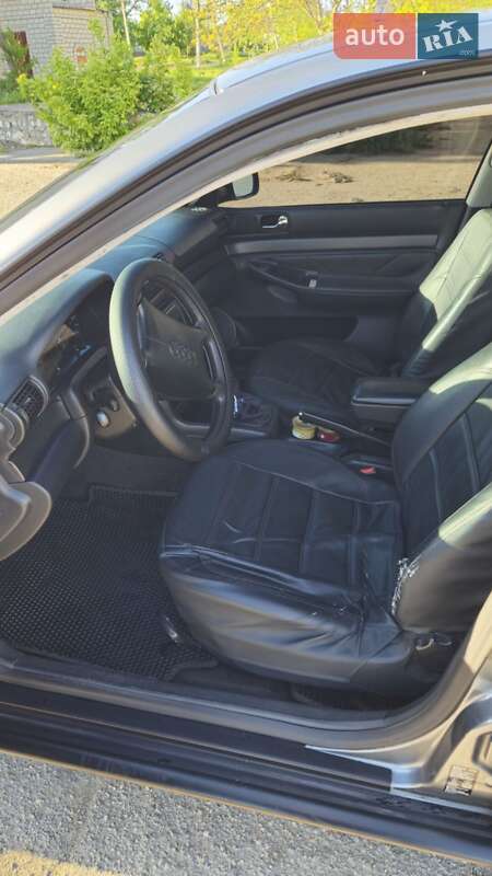 Седан Audi A4 1996 в Николаеве фото 14 Седан Audi A4 1996 в Николаеве
