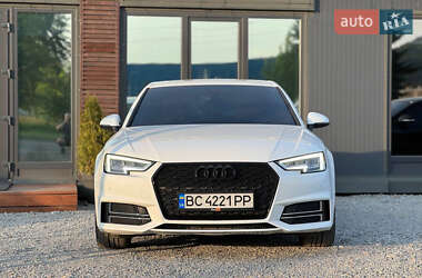 Седан Audi A4 2018 в 