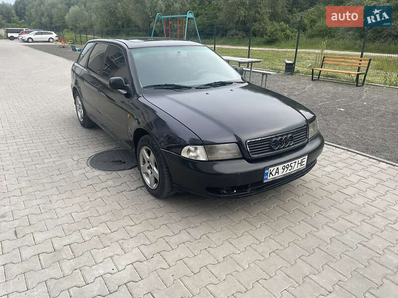Универсал Audi A4 1998 в Хмельницком