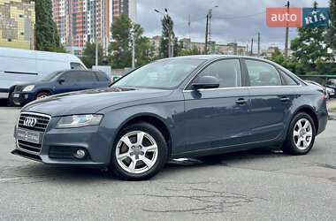 Седан Audi A4 2008 в 