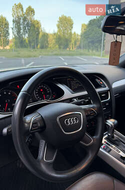 Седан Audi A4 2014 в 