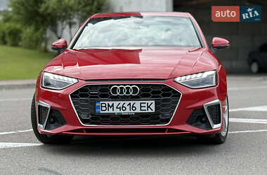 Седан Audi A4 2023 в 