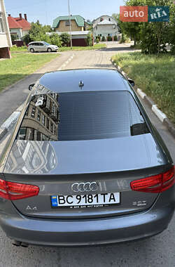 Седан Audi A4 2012 в 