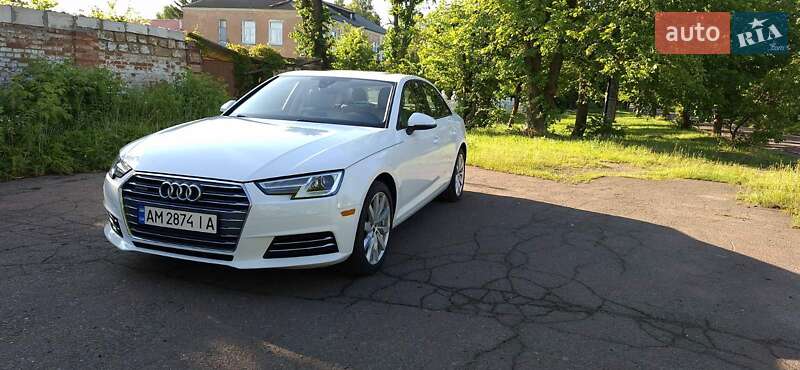 Седан Audi A4 2016 в Коростене