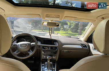 Седан Audi A4 2012 в 