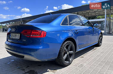 Седан Audi A4 2011 в 
