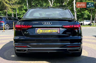 Седан Audi A4 2022 в 