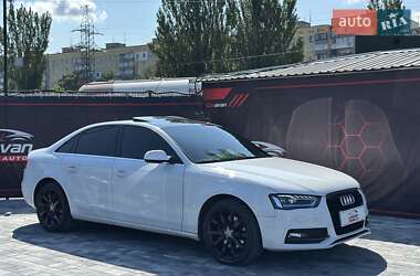 Седан Audi A4 2012 в 