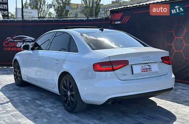 Седан Audi A4 2012 в 