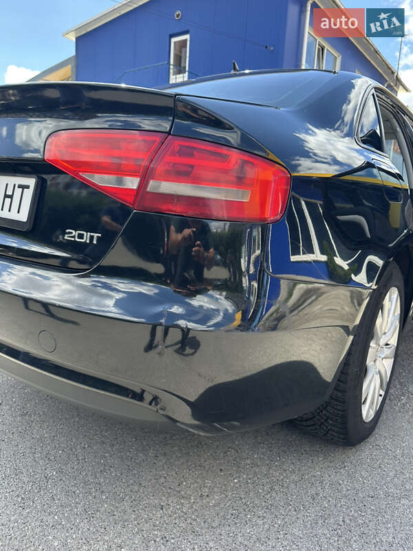 Седан Audi A4 2013 в Киеве