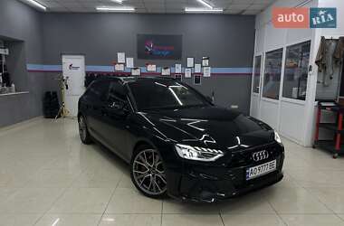 Универсал Audi A4 2021 в Ужгороде