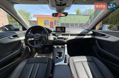 Седан Audi A4 2016 в 