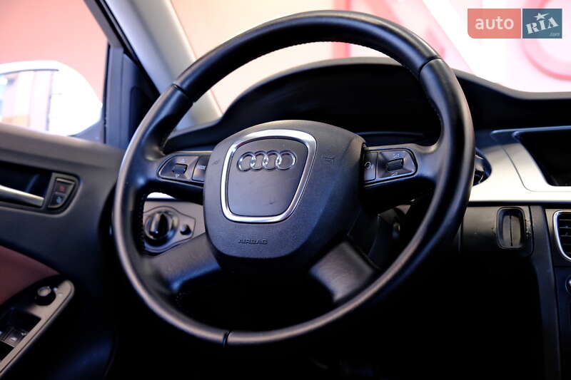 Универсал Audi A4 2009 в Одессе