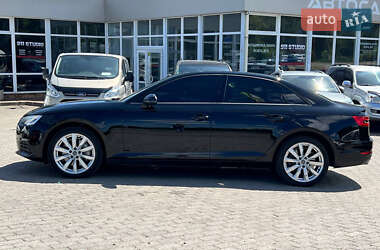 Седан Audi A4 2017 в 