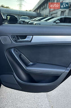 Седан Audi A4 2011 в 