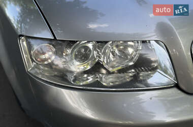Седан Audi A4 2001 в 