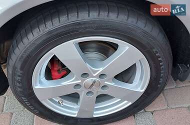 Универсал Audi A4 2002 в 