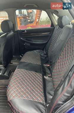 Седан Audi A4 1995 в 