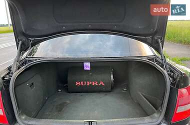 Седан Audi A4 1999 в 