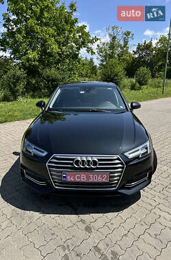 Седан Audi A4 2017 в 