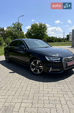 Седан Audi A4 2017 в 