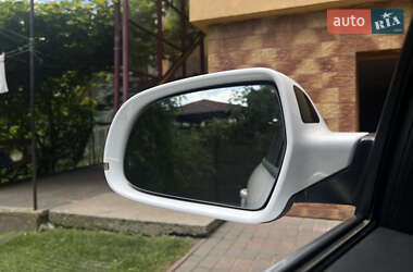 Седан Audi A4 2015 в 
