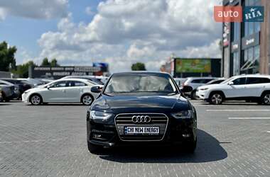 Седан Audi A4 2012 в 
