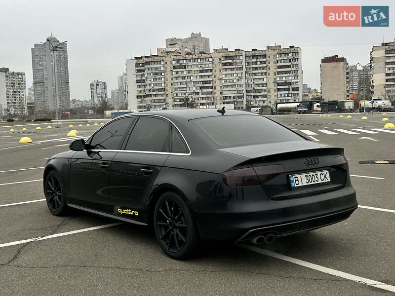 Седан Audi A4 2013 в Шишаки