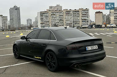 Седан Audi A4 2013 в 
