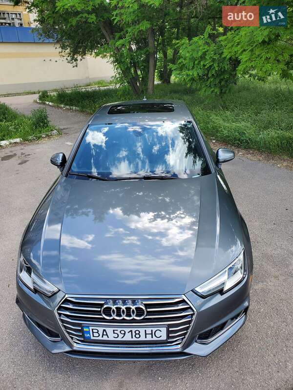 Седан Audi A4 2016 в Кропивницком