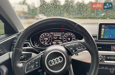 Седан Audi A4 2016 в 