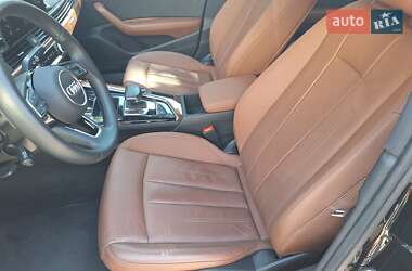 Седан Audi A4 2021 в 