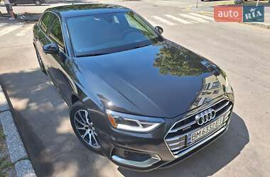 Седан Audi A4 2021 в 