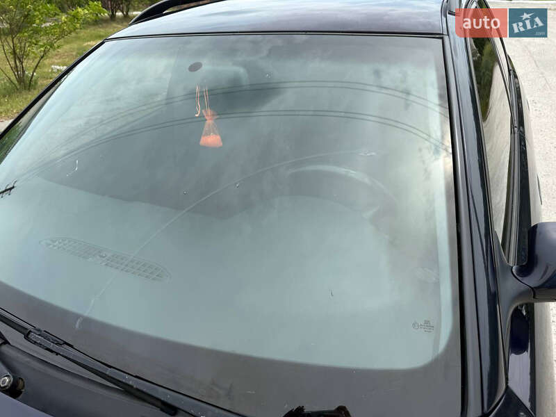 Универсал Audi A4 2000 в Вараше