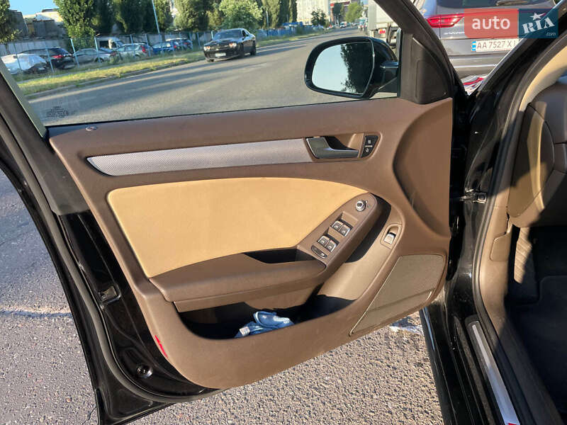 Седан Audi A4 2015 в Києві фото 10 Седан Audi A4 2015 в Києві