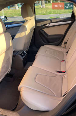 Седан Audi A4 2015 в 