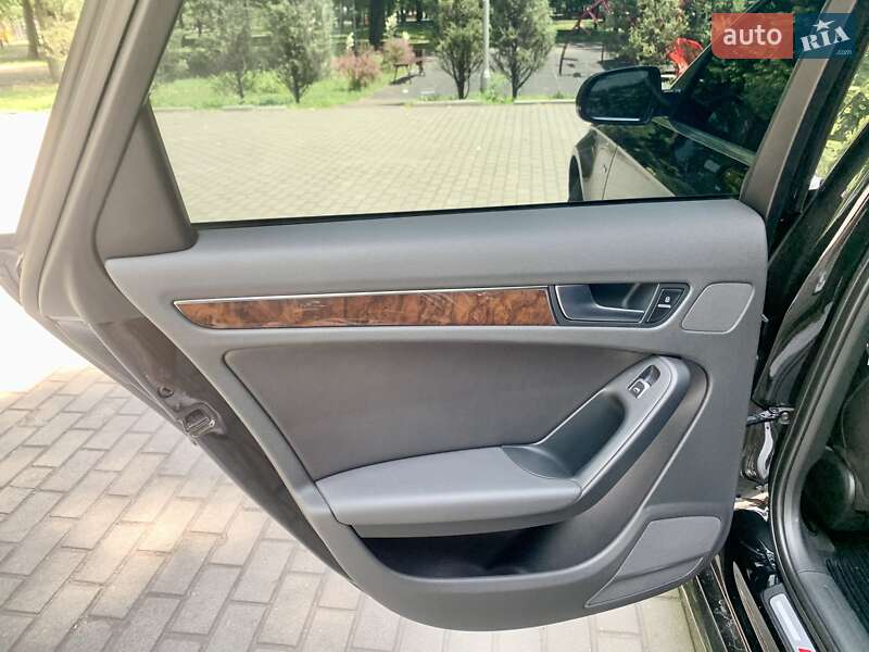 Седан Audi A4 2014 в Каменском фото 30 Седан Audi A4 2014 в Каменском