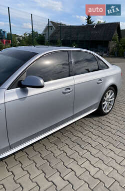 Седан Audi A4 2014 в 
