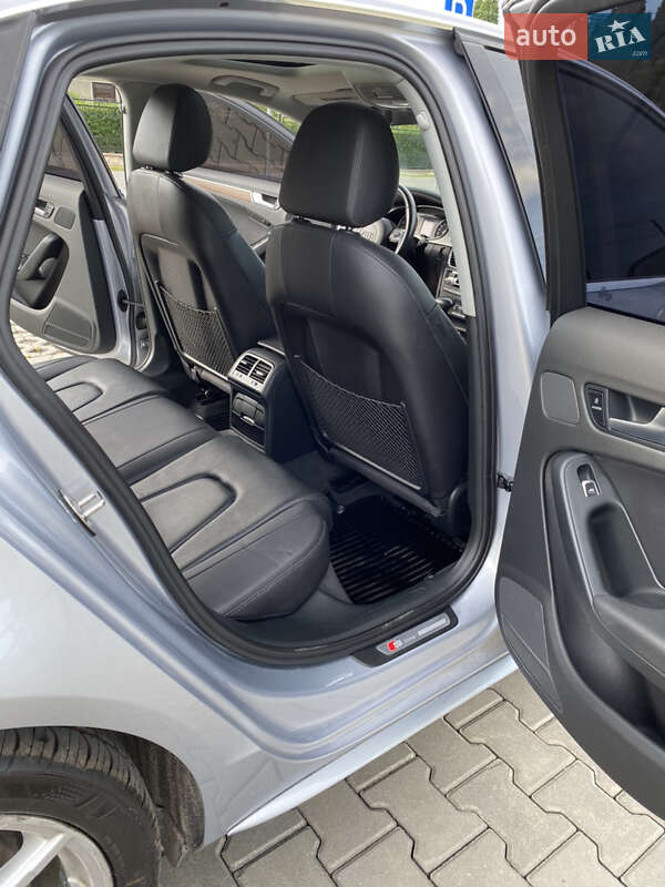 Седан Audi A4 2014 в Ивано-Франковске