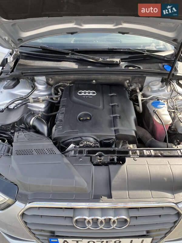 Седан Audi A4 2014 в Ивано-Франковске