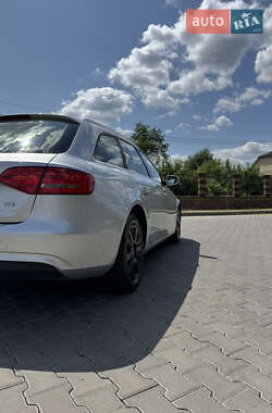 Универсал Audi A4 2012 в 