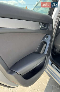 Универсал Audi A4 2012 в 
